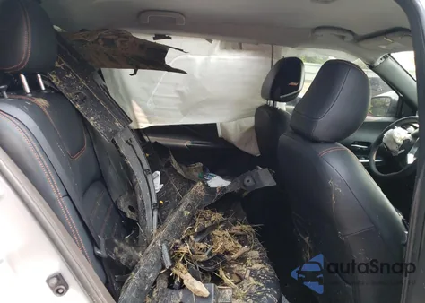 2019 Nissan Kicks S from USA, damaged, VIN 3N1CP5CU0KL525203